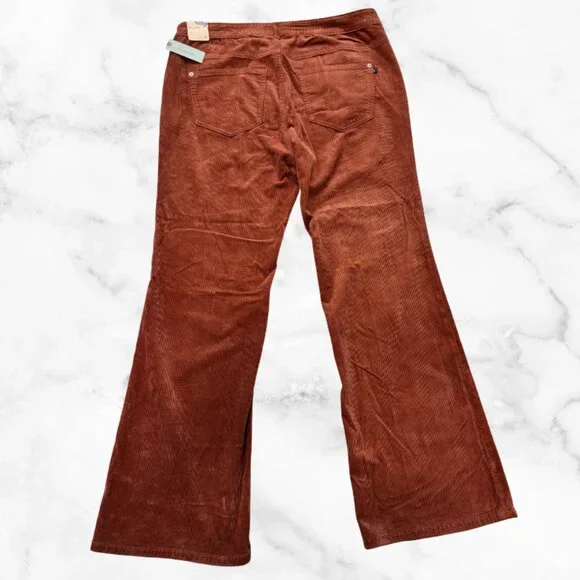NWT | ANTHROPOLOGIE Pilcro The Icon Flare Corduroy Jeans | Women's 16W - Picture 15 of 16